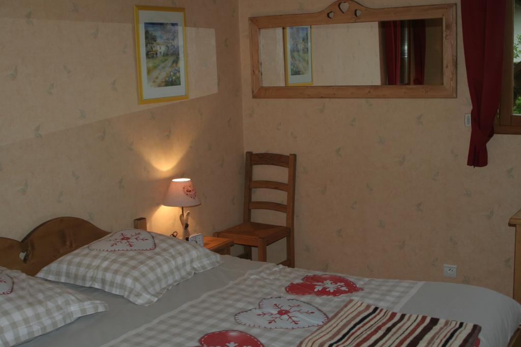 Chambre D'Hotes "Les Crets" Mercury Ngoại thất bức ảnh